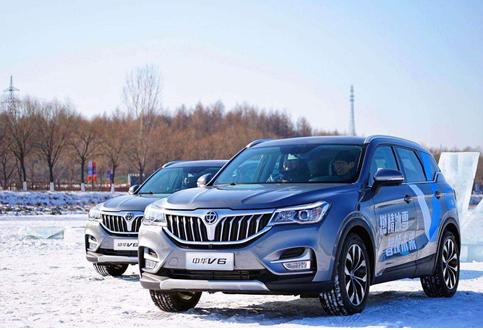 19年华晨中华v6手动尊贵版,华晨中华v6和v7哪个比较好