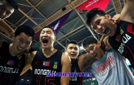 11个看点炫花眼丨国手领衔女篮不让须眉，成都“兄弟伙”要雄起！