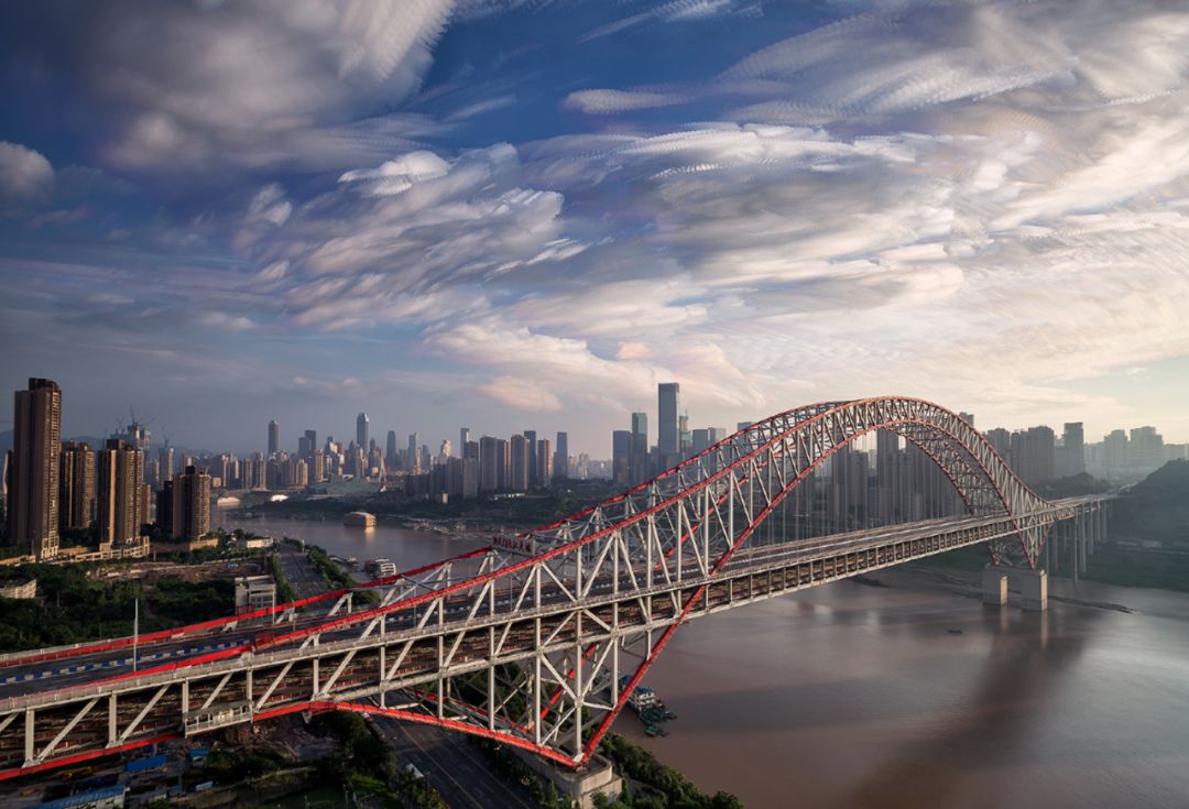 重庆夜景真的比香港好看吗,重庆夜景为什么比香港还繁华