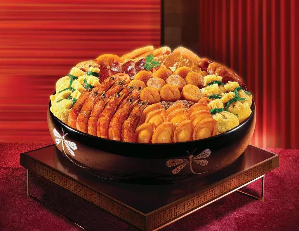 巽寮湾(读:xùnliáowān是粤东数百公里中海水最洁净海湾之一