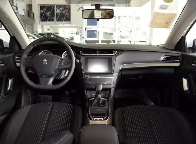 标致408的2.0最致命的5大缺点,买新款标致408的10大忠告