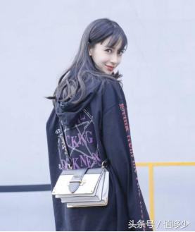 prada包包三合一适合秋冬吗,prada十大必买经典款包