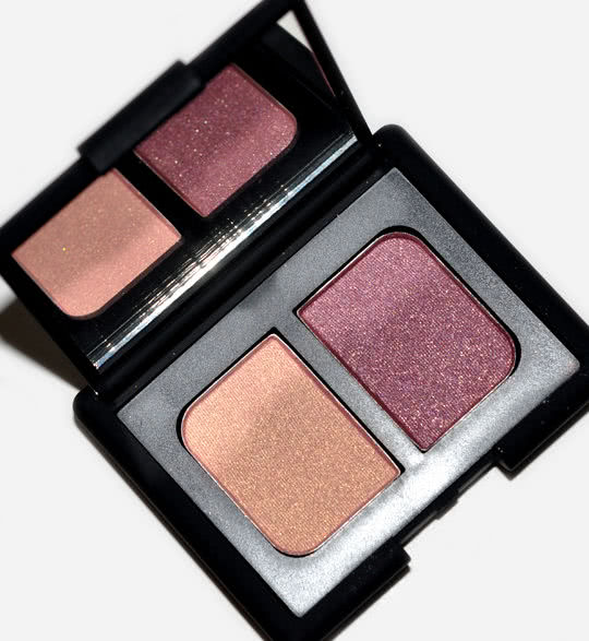 这个牌子出什么都火到断货,女生必须入一个