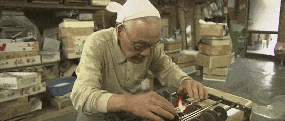 匠人匠心一事终一生,匠人匠心下一句是什么