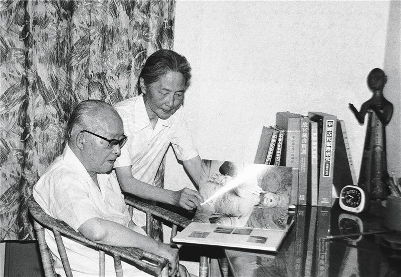 沈从文的后半生书籍,沈从文的后半生与中国服饰史研究