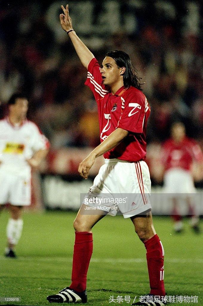 02年世界杯足球鞋回顾,世界杯最火前十的足球鞋