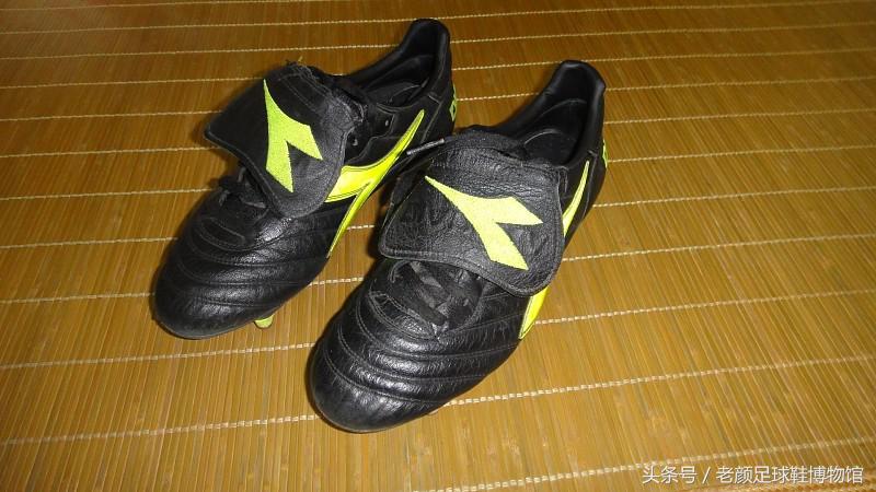 02年世界杯足球鞋回顾,世界杯最火前十的足球鞋