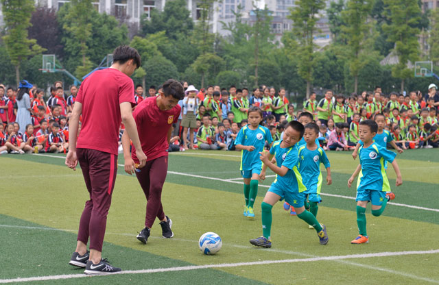 中国u19国家男子足球队,中国男足u19友谊