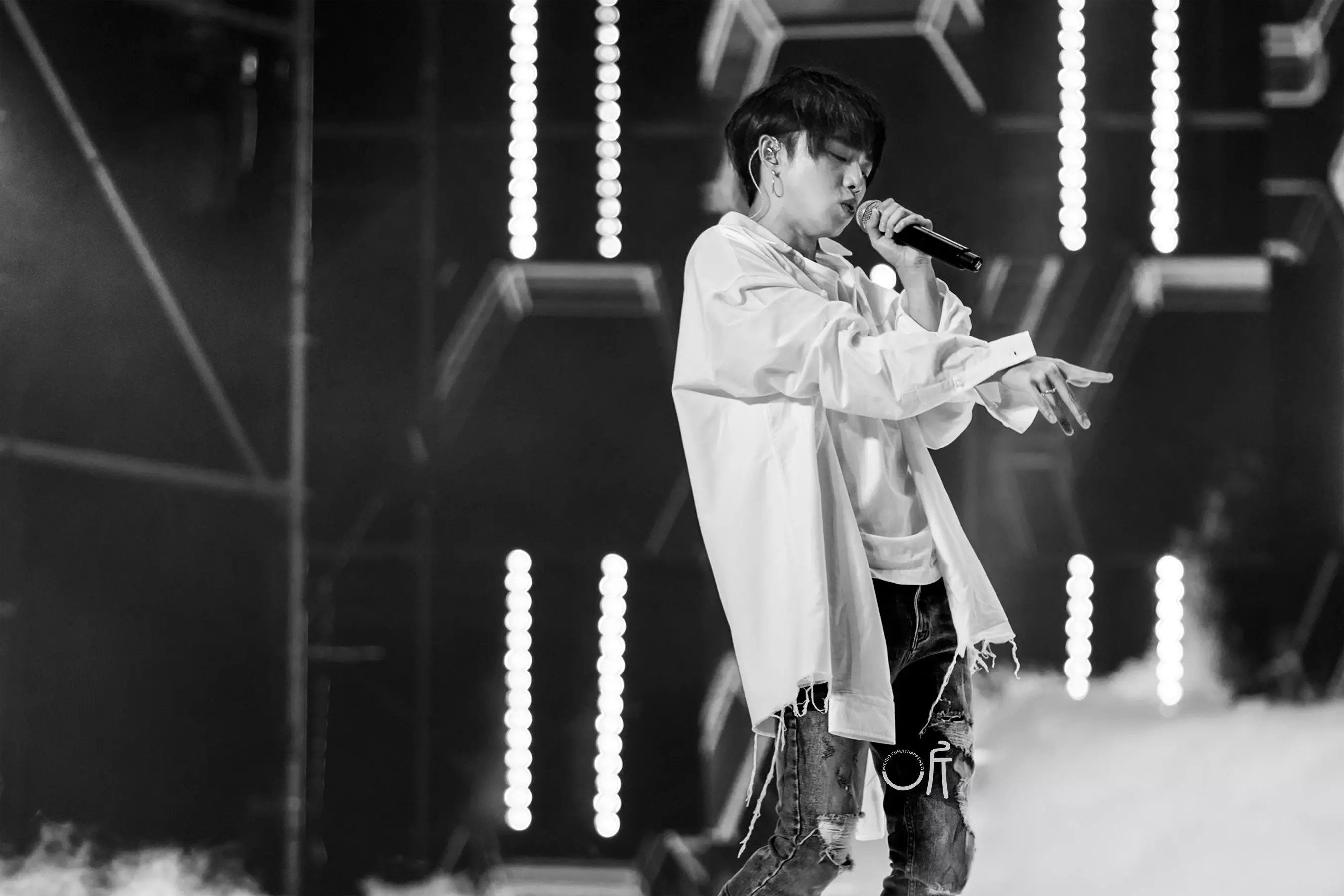 台风一流，曲风前卫，华晨宇网易云过万高赞歌曲评论精选