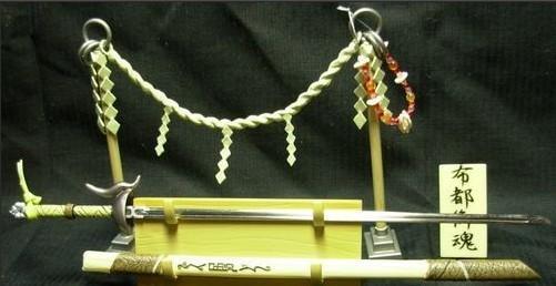 盘点日本古代6把神剑，第一把据说是建御雷神使用的剑，长约2.7米