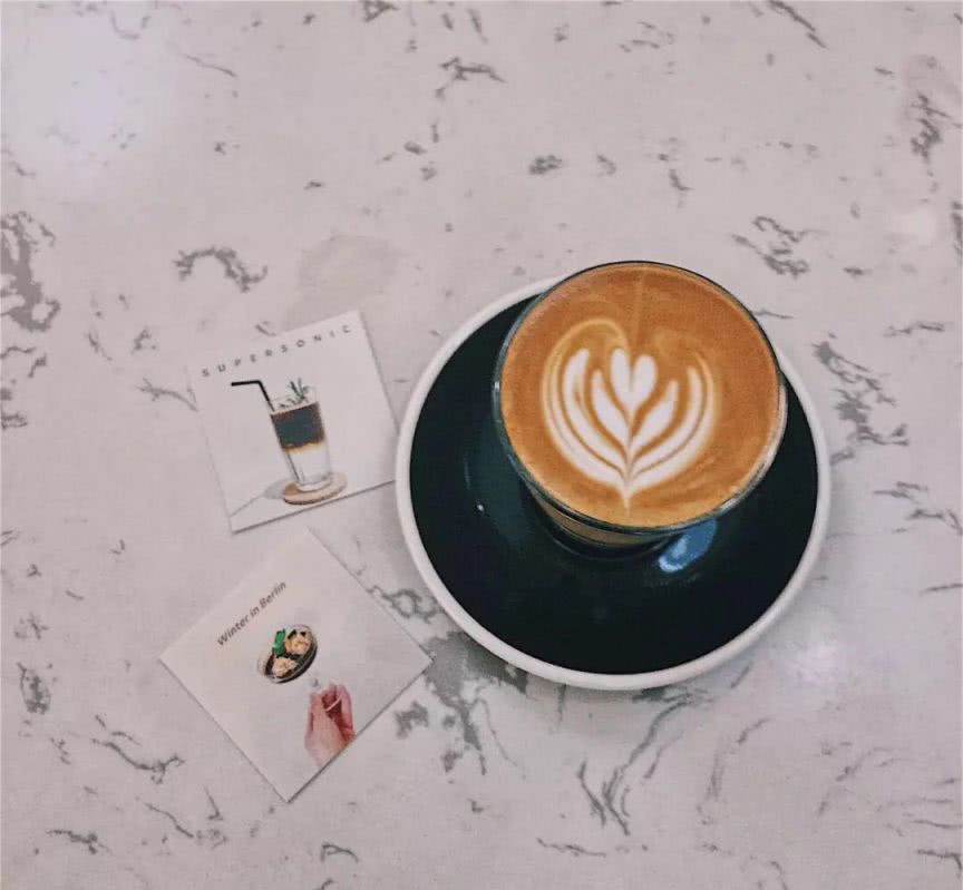 深更咖啡爱抚，我就让你睡不着哈哈！