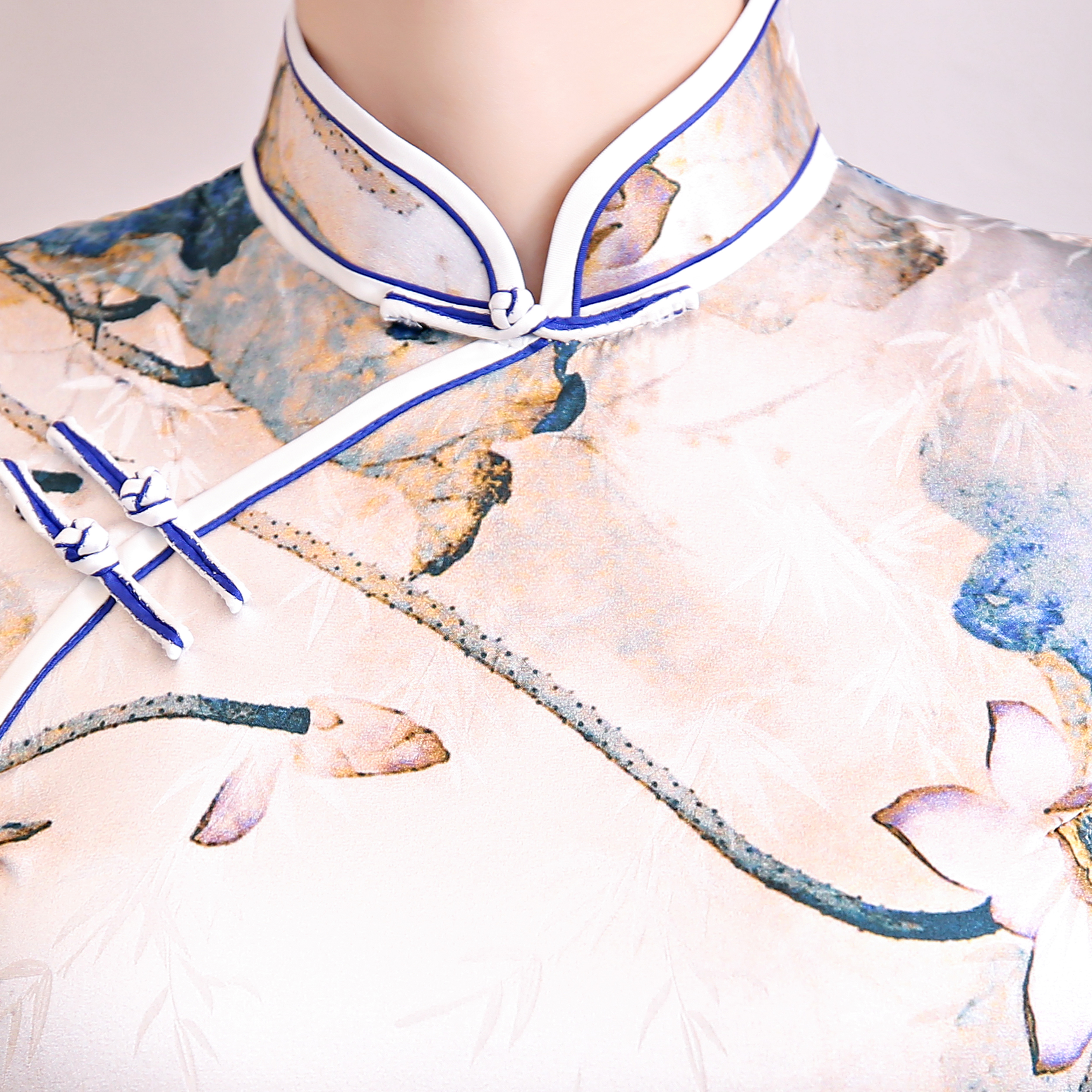 洋气真丝旗袍,好看真丝旗袍