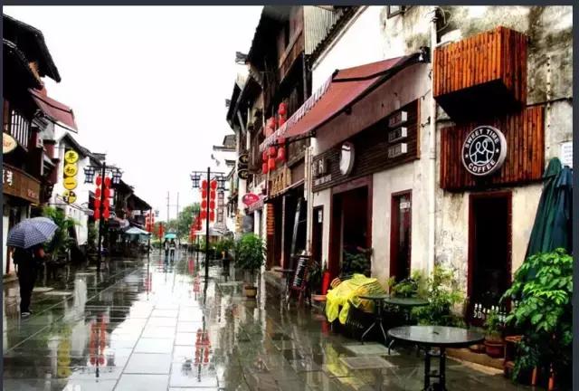 暴雨后的黄山美景如同仙境,下雨天的黄山美吗