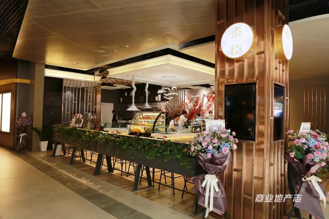 300张图片拼图,成都悠方可口可乐