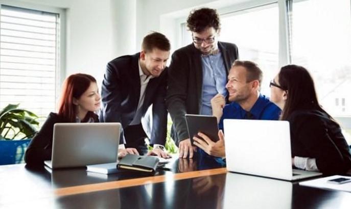 上司针对员工,员工犯错了如何应对老板