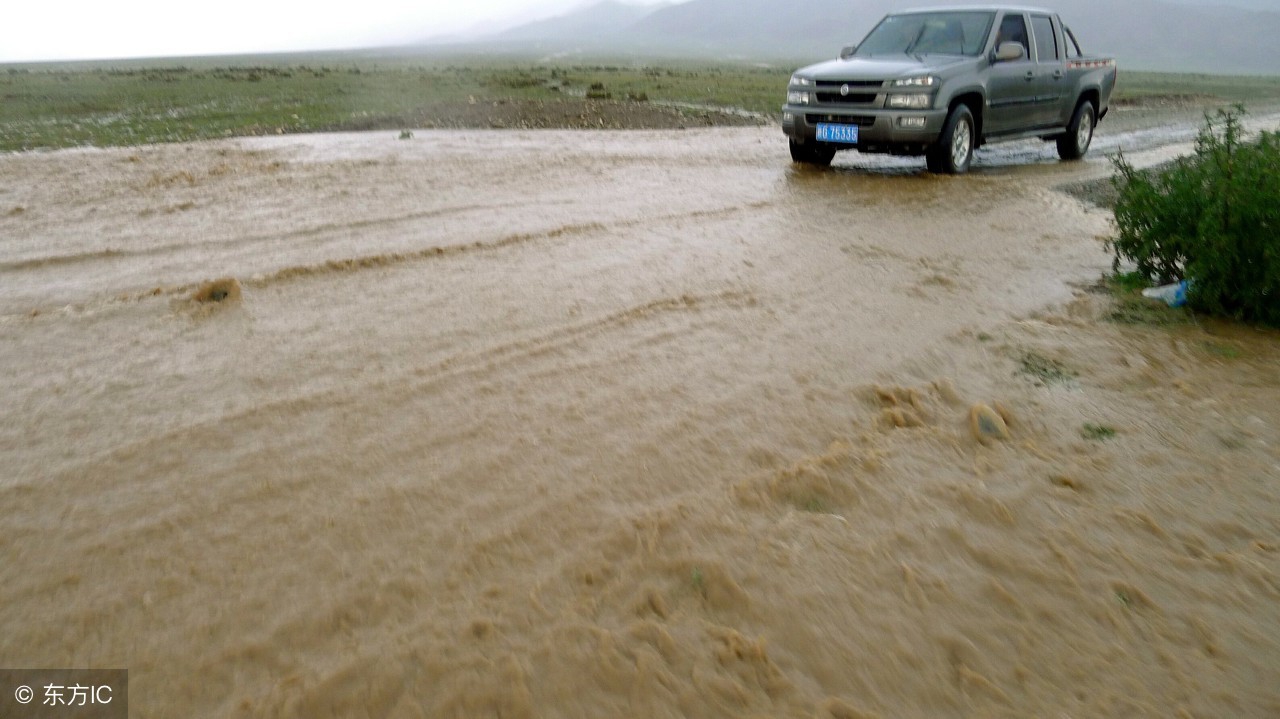 怎么看汽车底盘有没有损坏,汽车底盘损坏的各种表现
