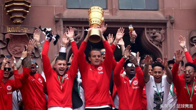 法兰克福上帝去哪了,曾拒绝高薪的球员