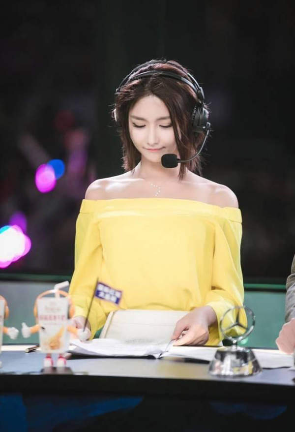 miss回应负面问题后再引网友争论,miss回应上miss梗