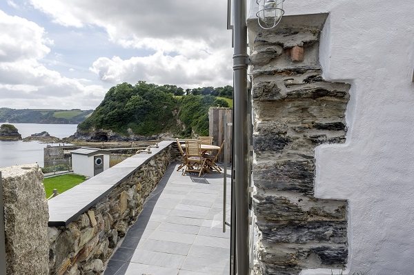 沿海城市墙面盐霜怎么处理,室内墙壁出现盐霜怎么处理