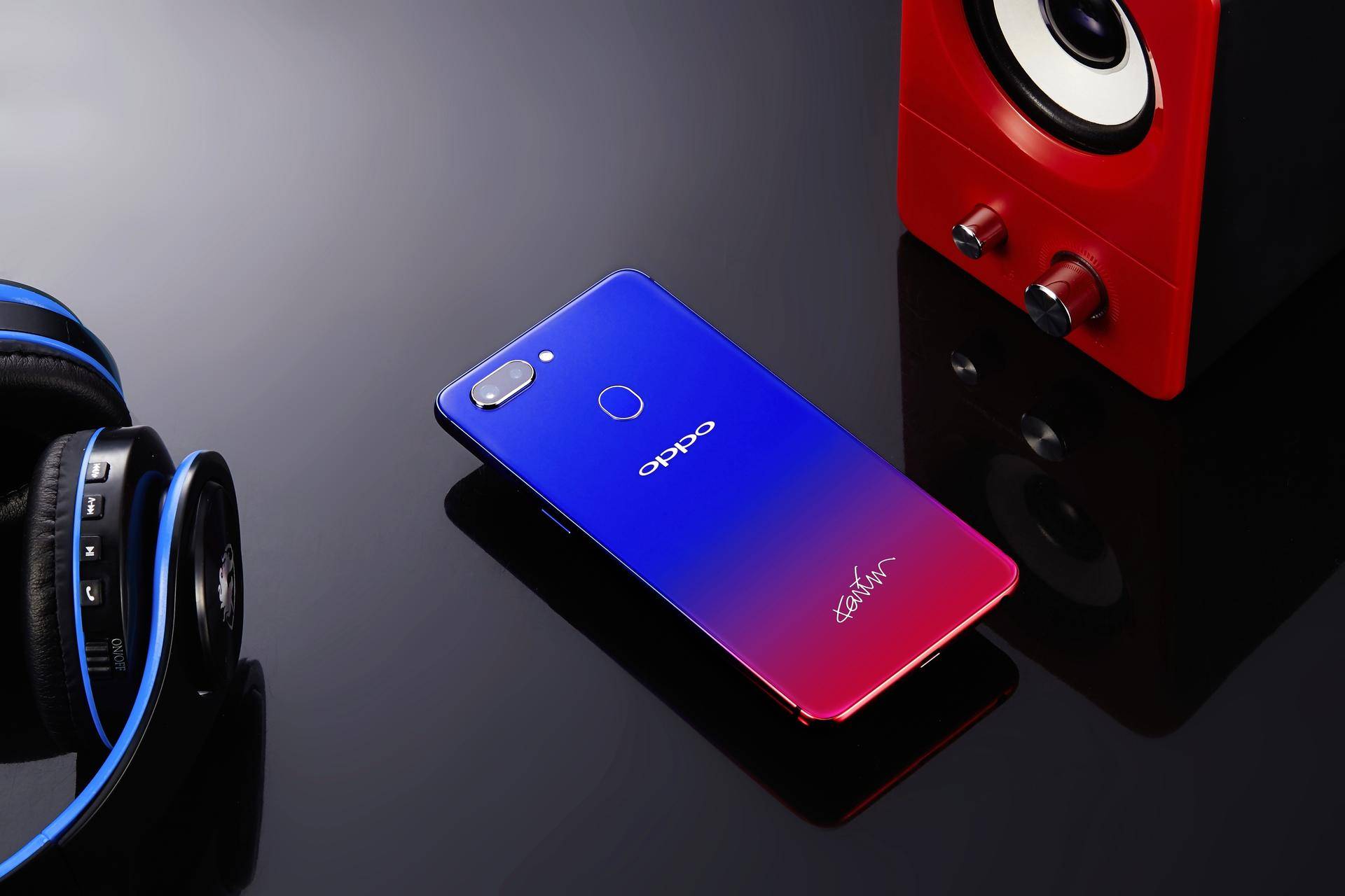 现在的oppor15还值得入手吗,现在买oppor15还值得吗