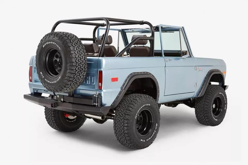 有些车活着，它已经死了，有的车死了，就再也见不着了