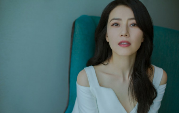 ayawawa的优弹素是什么鬼？还是高圆圆、林允的“抗老术”靠谱