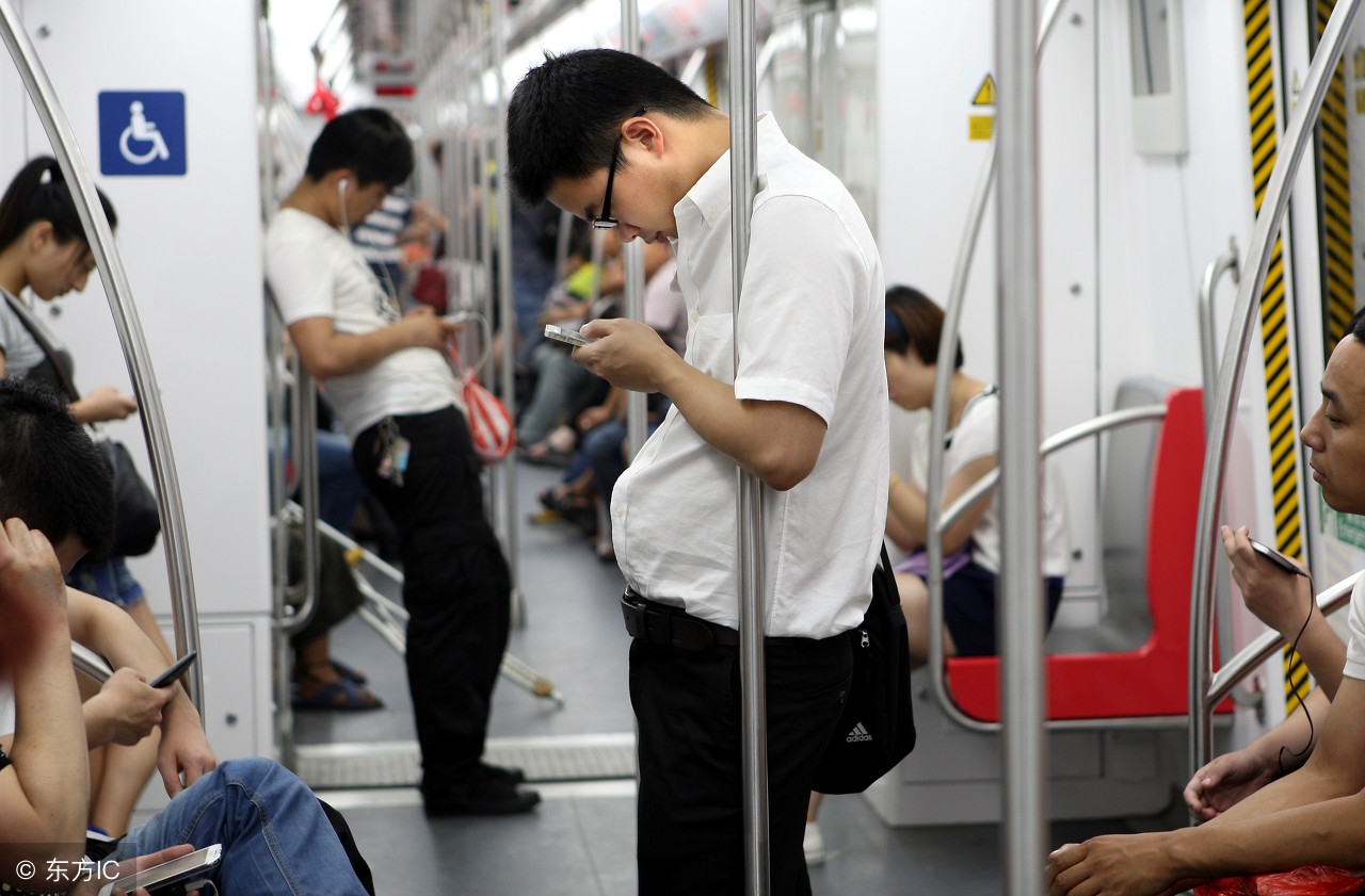 颈椎病不用怕一分钟颈椎操,每天10分钟颈椎操拯救你的颈椎病