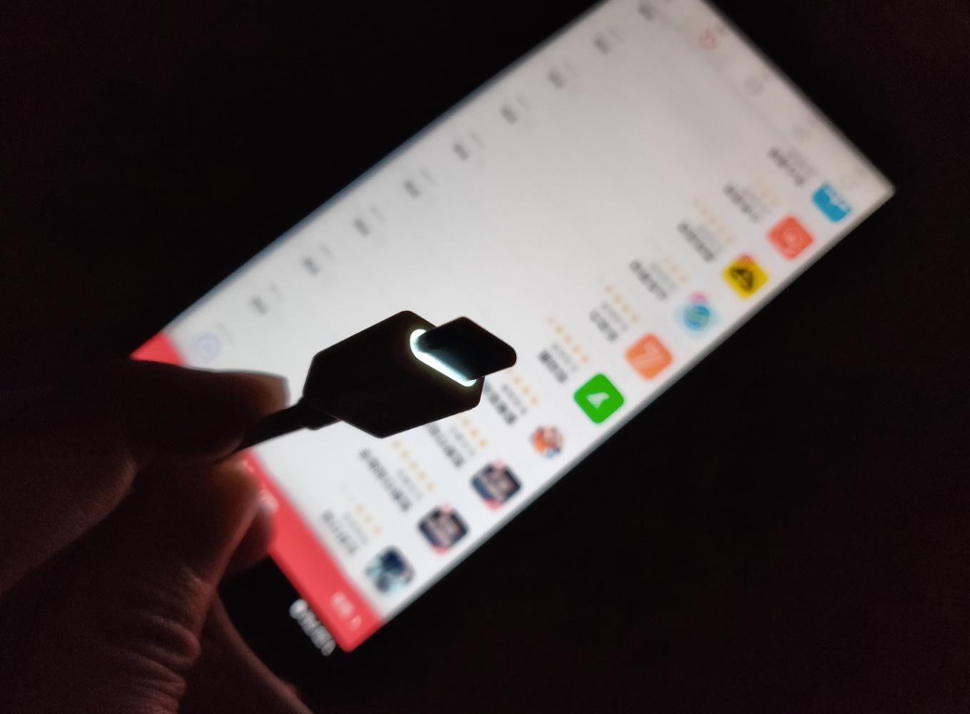 锤子坚果r1真的很好用,锤子坚果R1怎么样