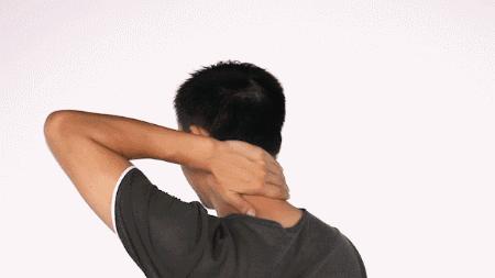颈椎脖子疼胳膊疼头晕锻炼操,颈椎痛脖子动的操