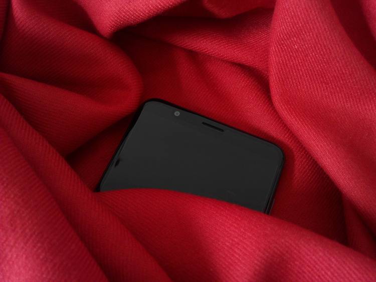 带拍照功能的游戏,手机除游戏拍照还有什么刚需性能