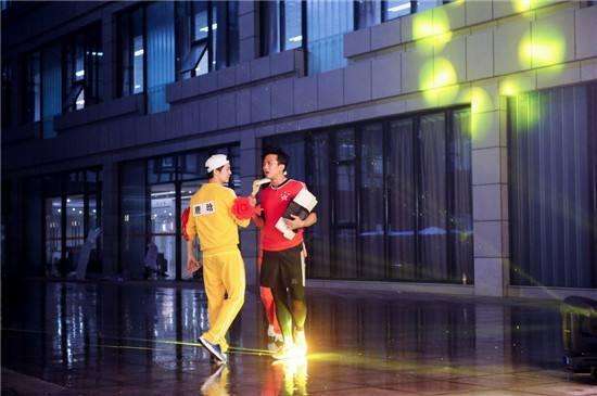 鹿晗踢球怎么样,鹿晗踢球咋样