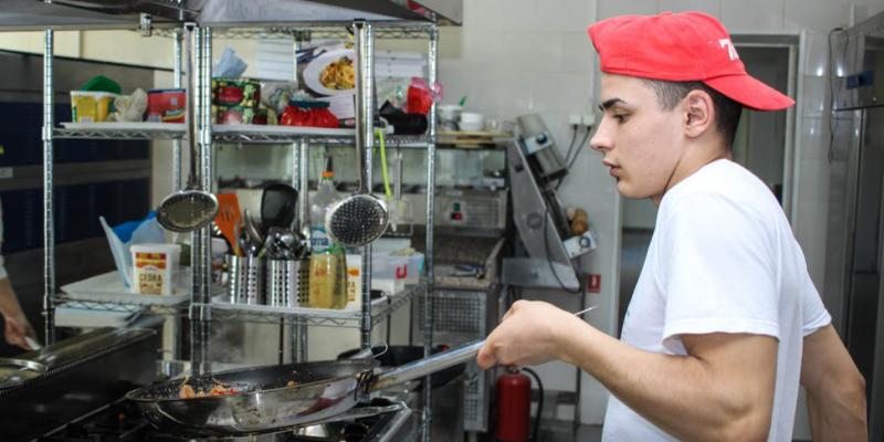 团体意外险和雇主责任险怎么选,雇主责任险与团体意外险常识