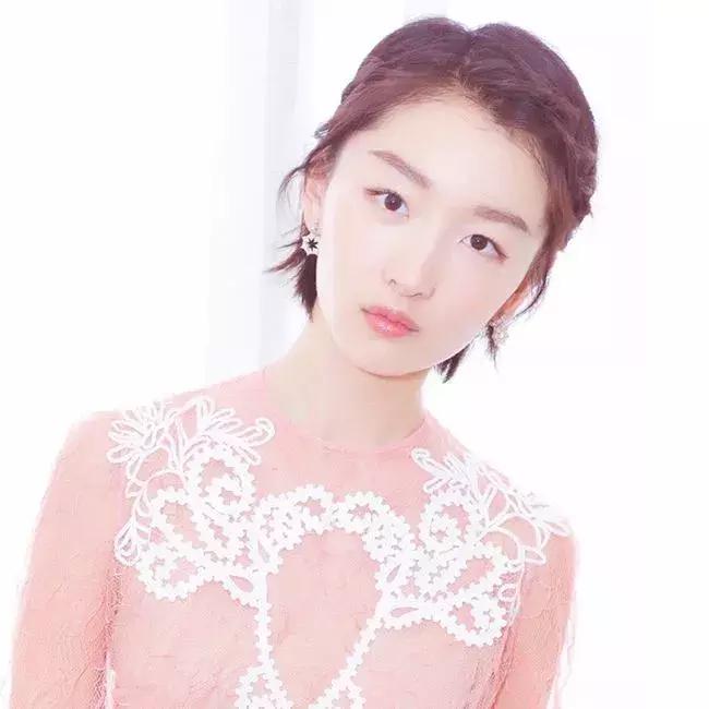 周冬雨的内双眼线,周冬雨内双眼线画法