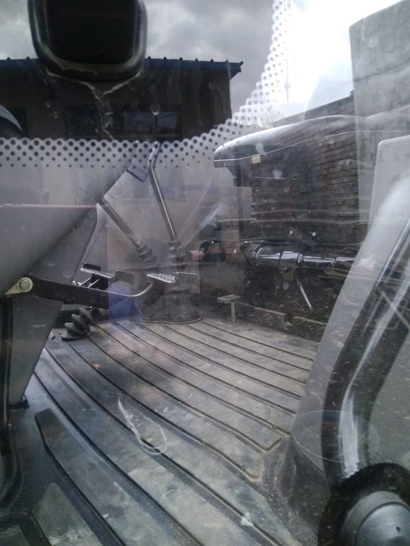 雷沃1604D拖拉机14万6，1804Q拖拉机13万7，朋友们我该怎么选？