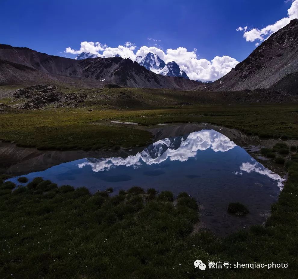 博格达峰的神山是什么,新疆第一神山博格达峰