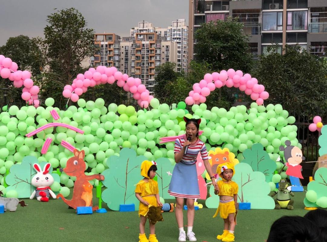 小朋友们六一童心绽放,童心飞扬欢度六一图