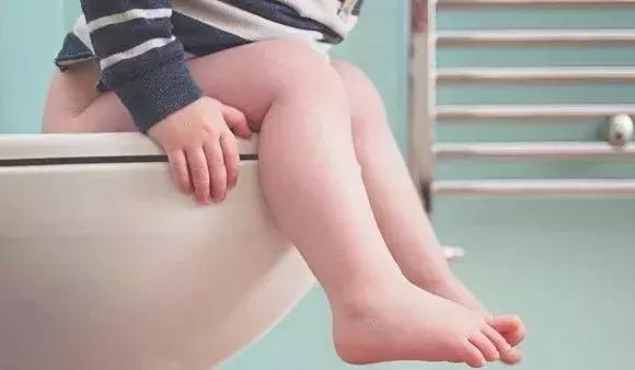 给宝宝把尿不配合,怎么给宝宝把尿