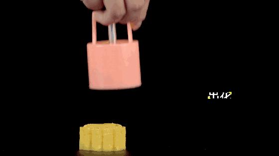 绿豆糕细腻入口即化,冰冰凉凉绿豆糕原味