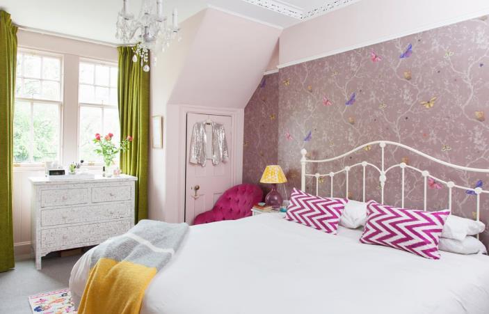 壁纸的种类很多常用的有哪几种,壁纸选用哪种材料比较好