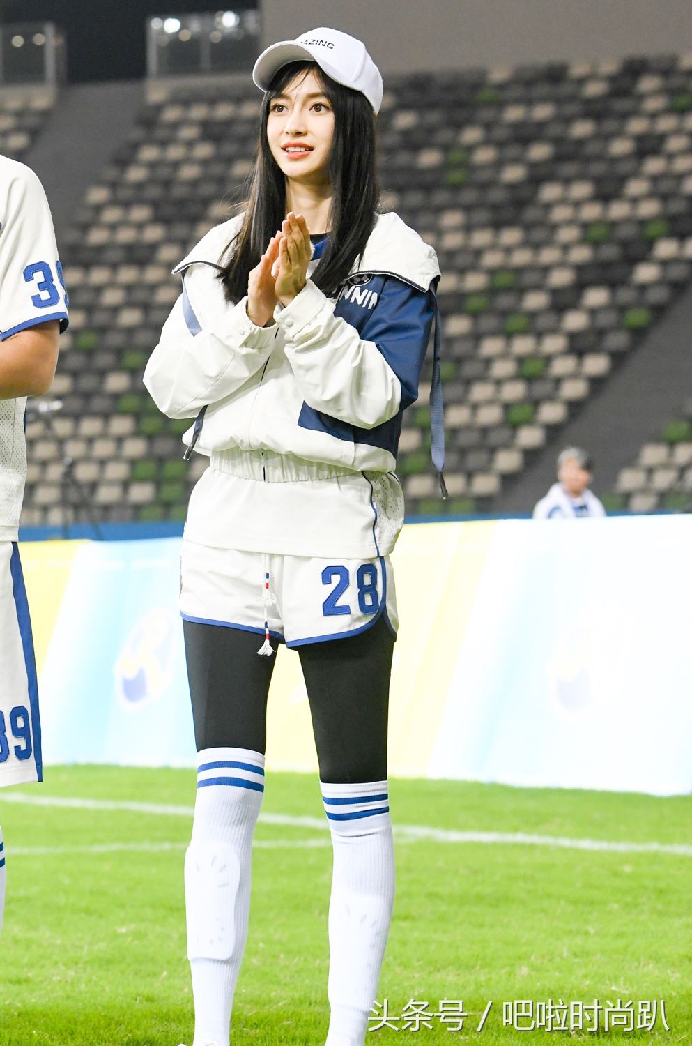 关晓彤杨幂世界杯,关晓彤世界杯