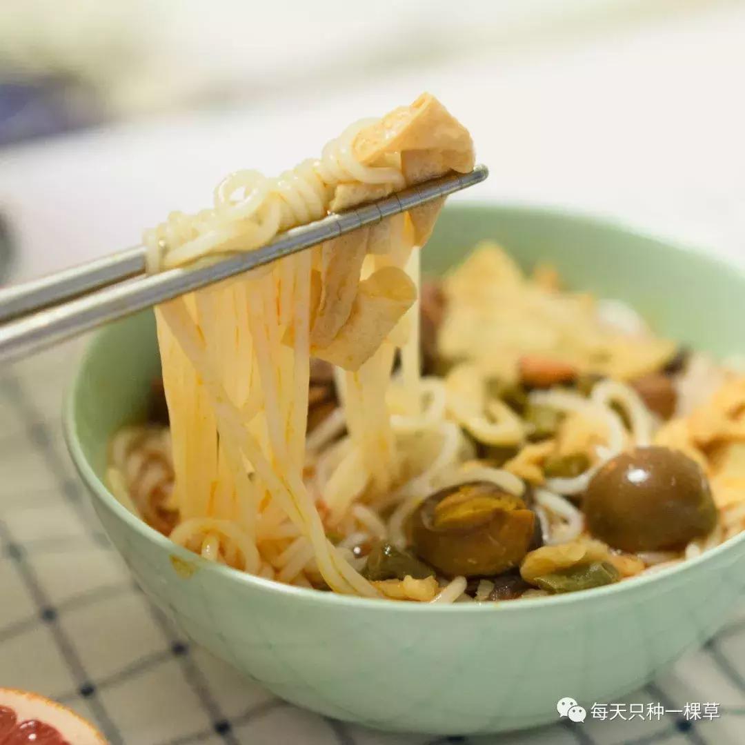 又香又辣的螺蛳粉推荐,超级辣的螺蛳粉推荐