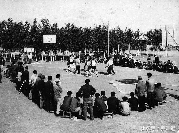 「记忆40」40年前，我们在苏州湾体育公园建造过一片篮球场！