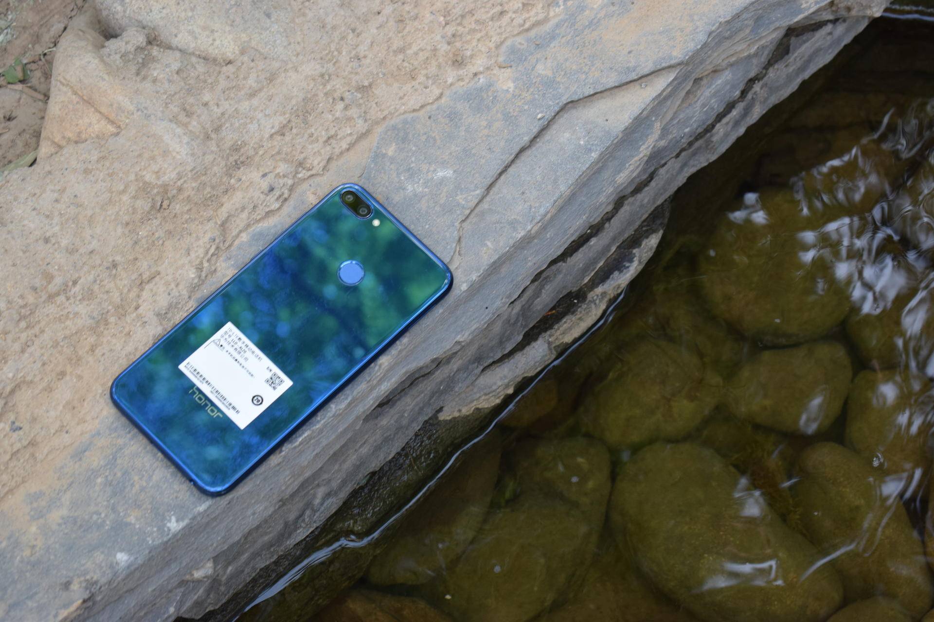 荣耀9i测评2024年值不值得买,荣耀9i千元潮美旗舰