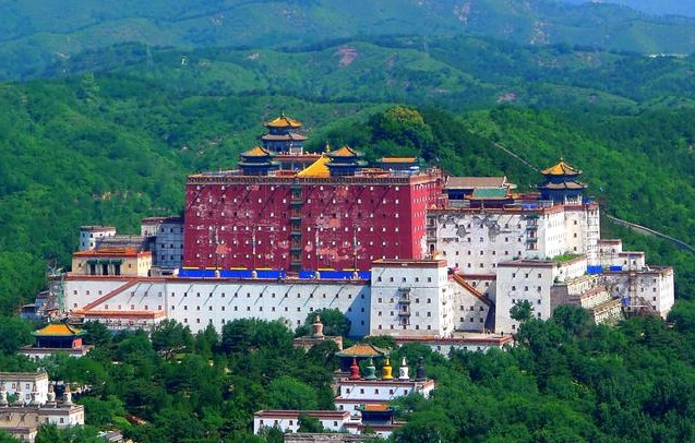 六月份适合旅游的地方,六月适合去哪里自驾游