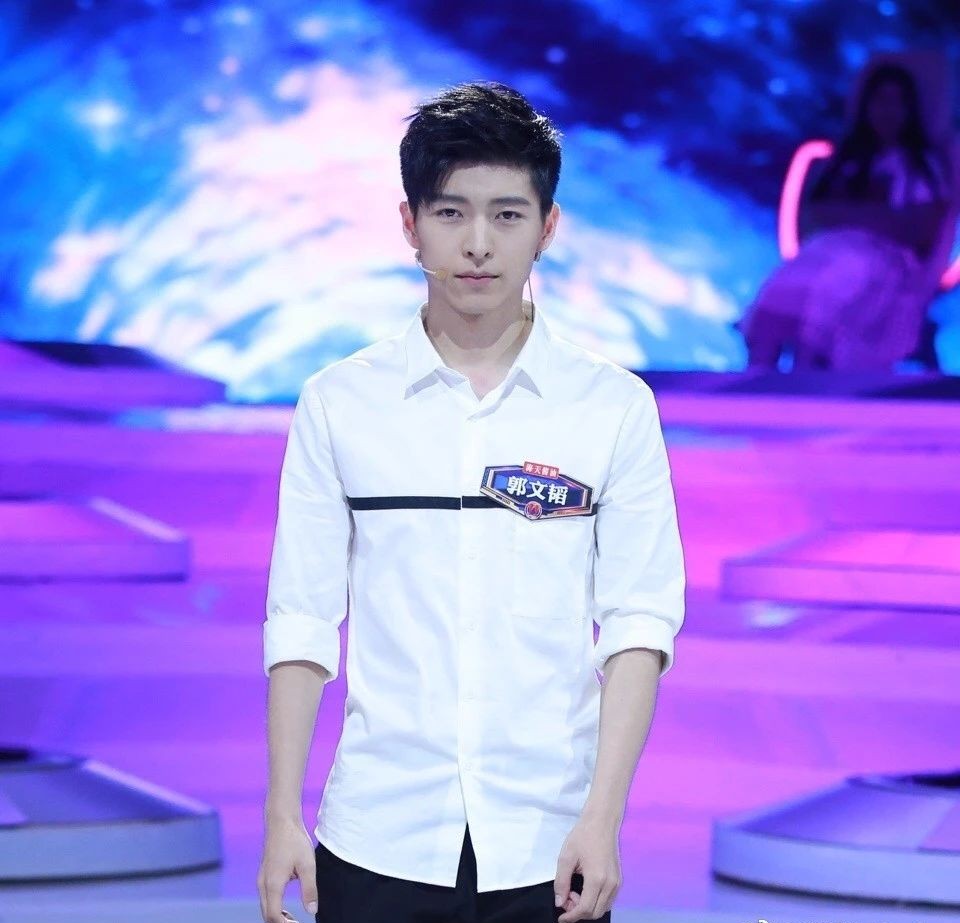 翻版杨洋,撞脸杨洋高中生