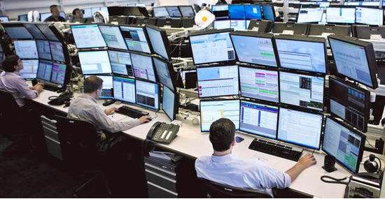 交易员误操作损失5000,交易员亏了几百亿