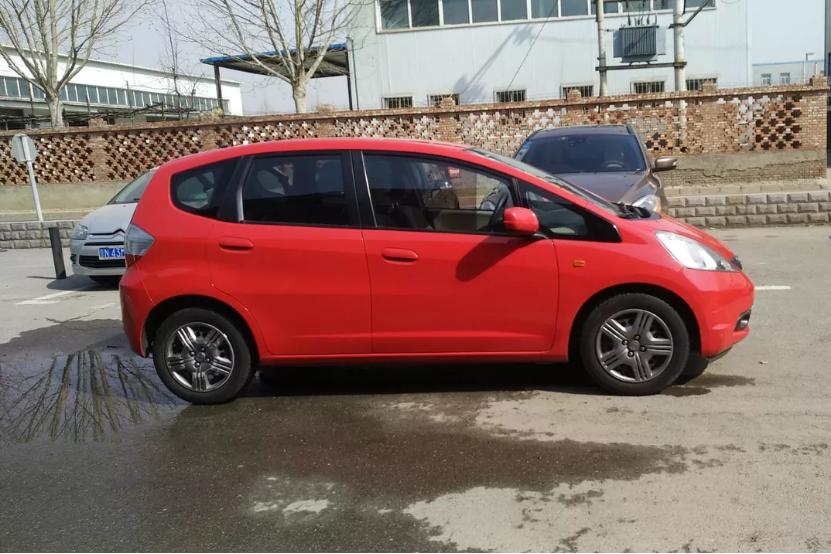 2万内适合大学生的二手车,适合大学生的高颜值二手车