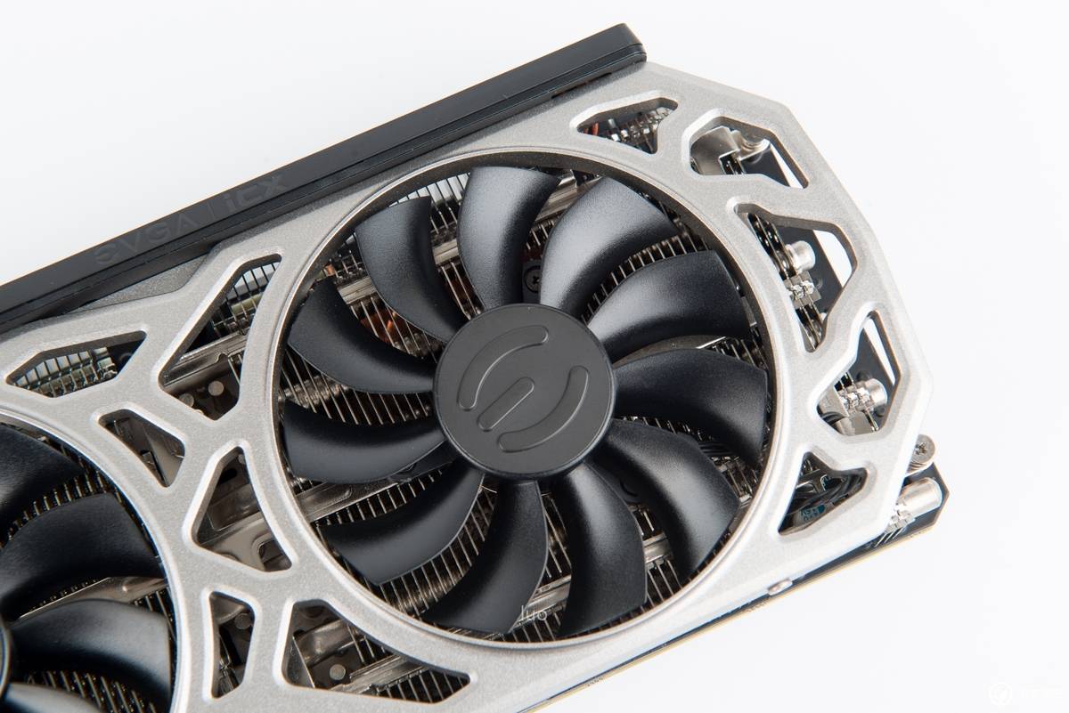 秩序の钢炮，LIANLIBauhaus-O11装机作业