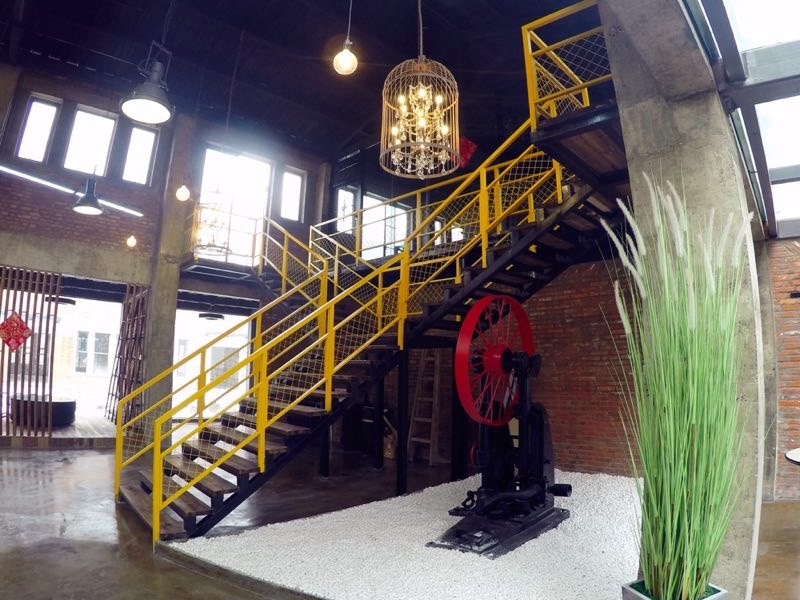 798工业与艺术的碰撞与融合,798与当代艺术