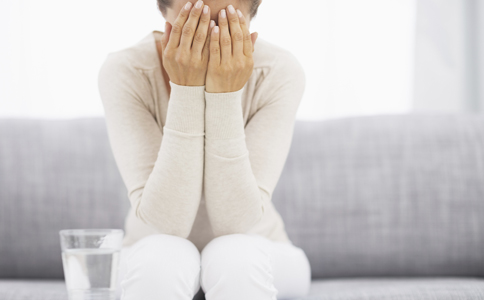 女子与男友同居五天崩溃,女子与男友同居5天崩溃